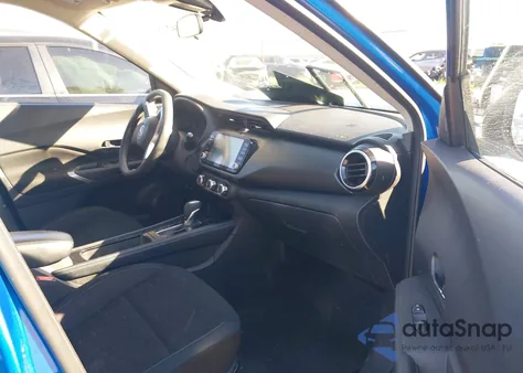 2023 Nissan Kicks Sv Xtronic Cvt из США, поврежденный, VIN 3N1CP5CV6PL489517